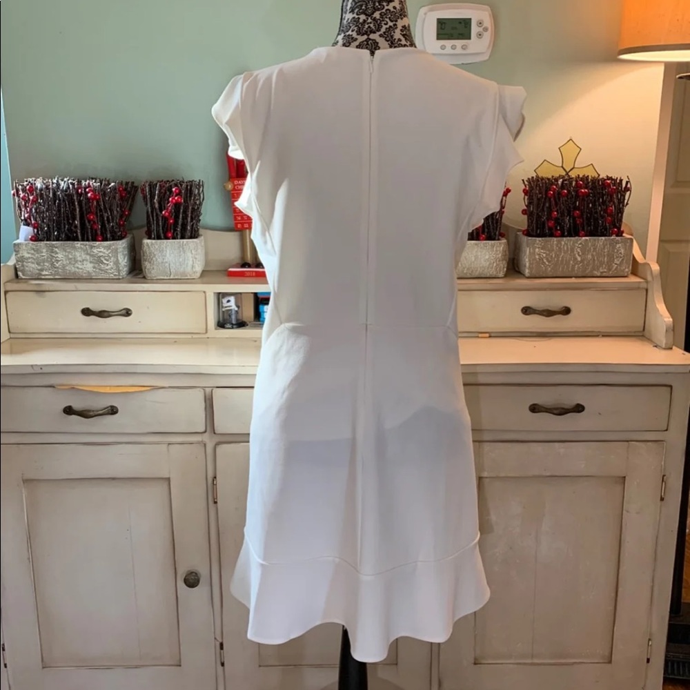 Express dress - Picture 6 of 7